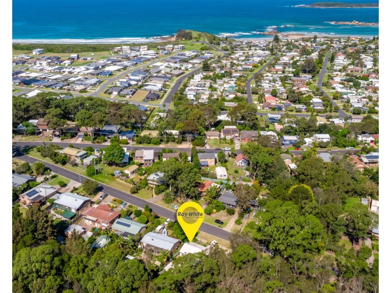 24 Tomakin Place, Tomakin NSW 2537