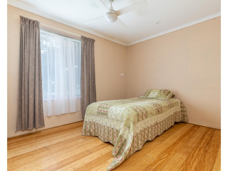 24 Tomakin Place, Tomakin NSW 2537