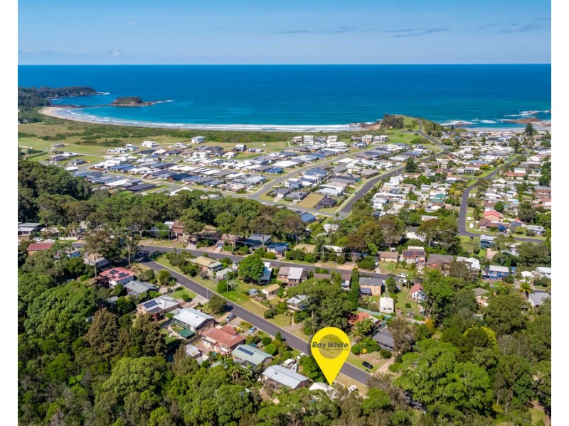 24 Tomakin Place, Tomakin NSW 2537
