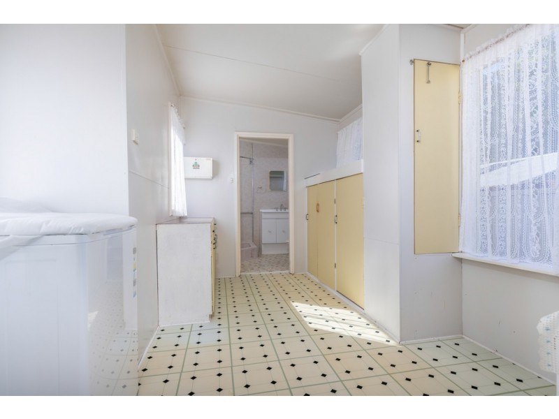 74 Sunpatch Parade, Tomakin NSW 2537