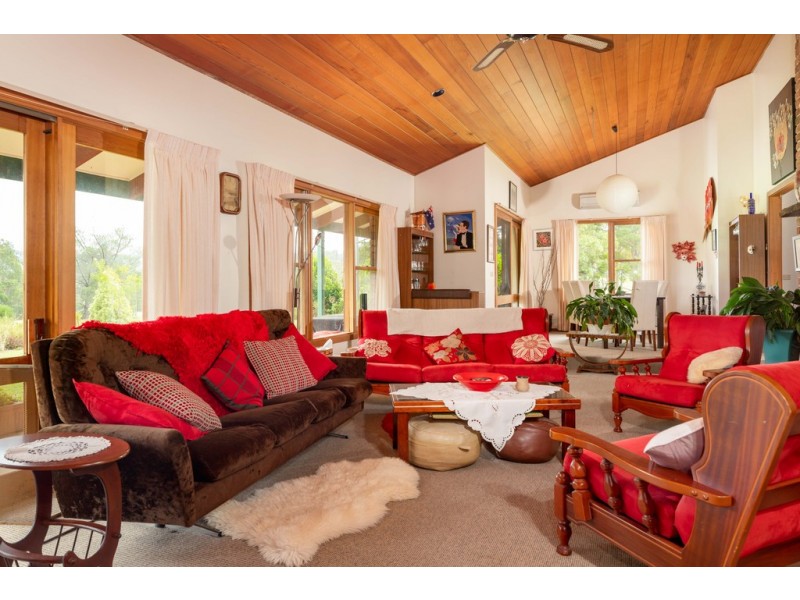 415 Meadows Road, Moruya NSW 2537