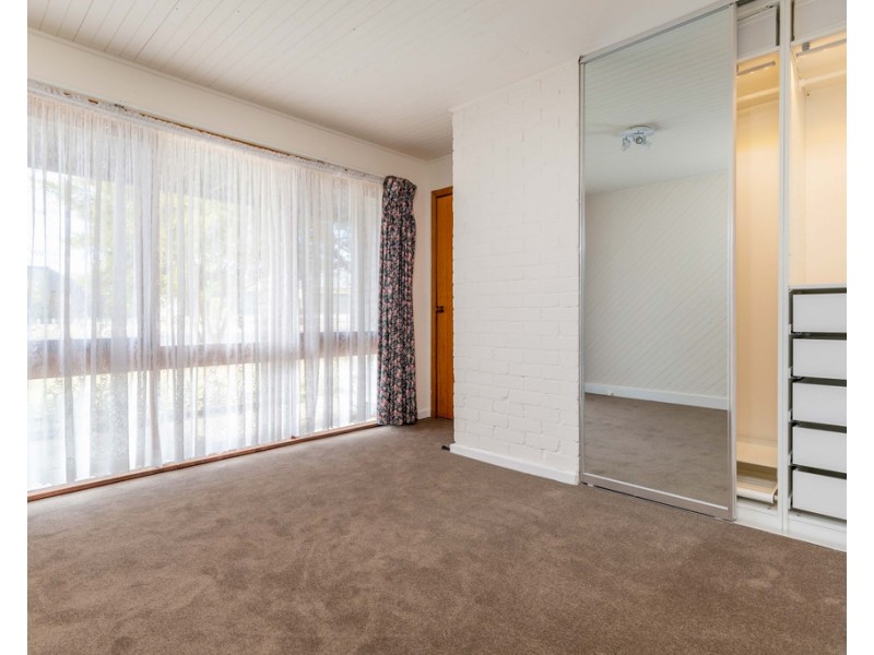 11 Red Hill Parade, Tomakin NSW 2537