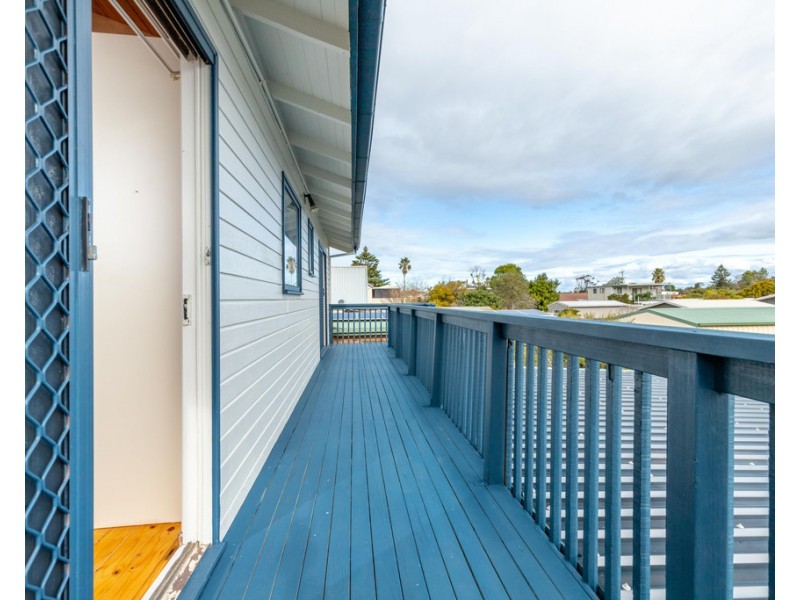 11 Red Hill Parade, Tomakin NSW 2537