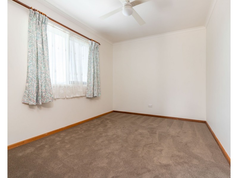 11 Red Hill Parade, Tomakin NSW 2537