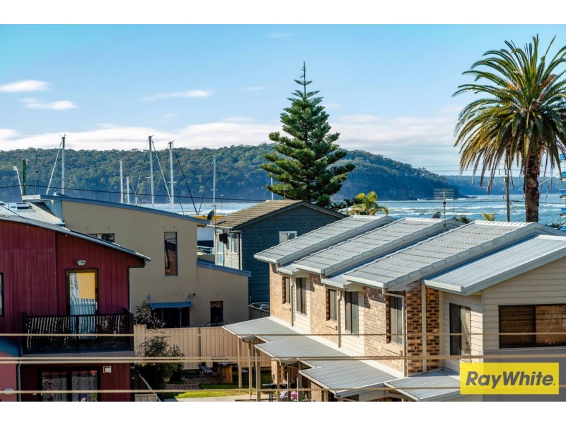 4/30 Golf Links Drive, Batemans Bay NSW 2536