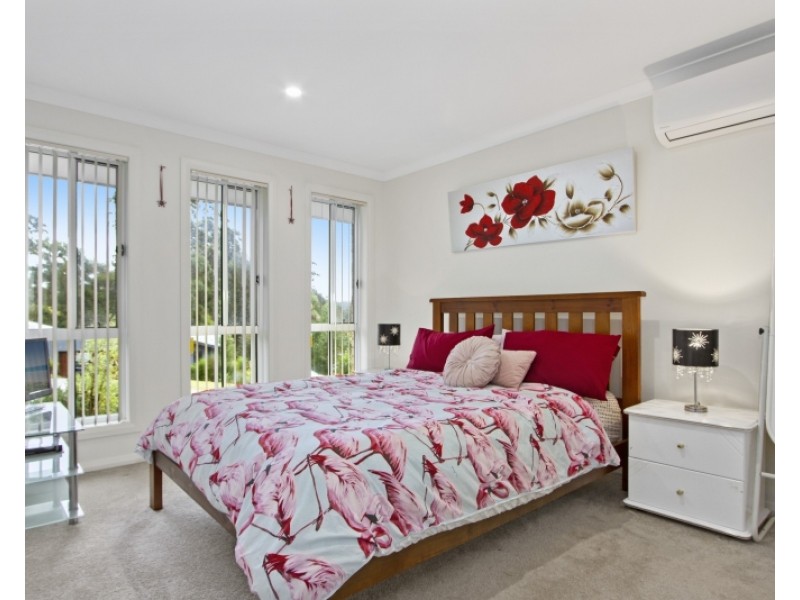 4 Litchfield Crescent, Long Beach NSW 2536