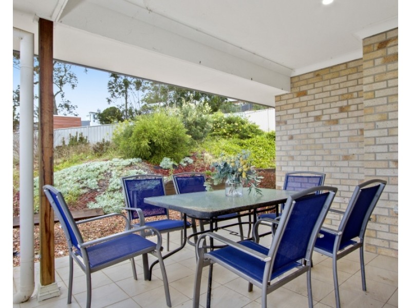 4 Litchfield Crescent, Long Beach NSW 2536