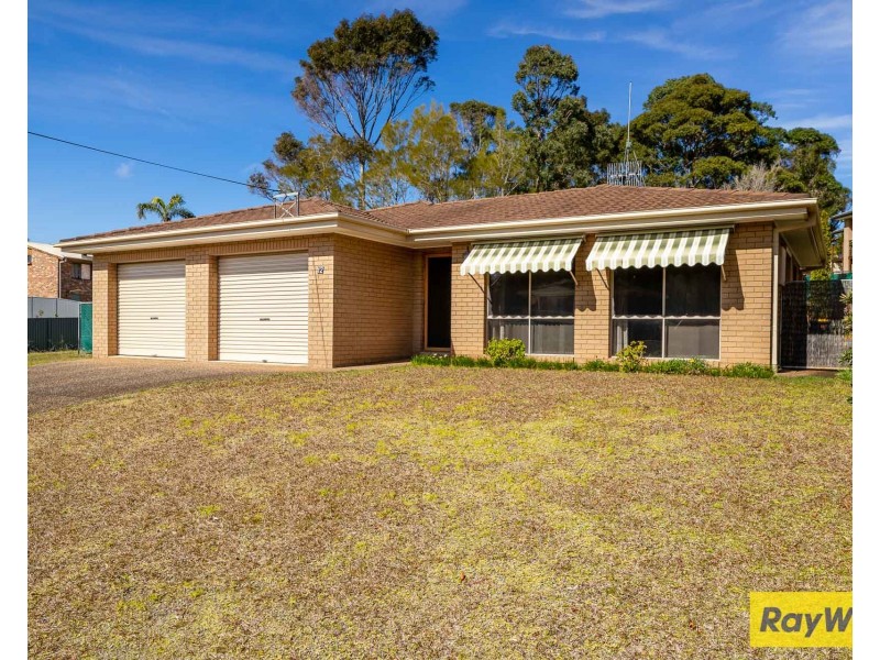 12 Sylvan Street, Malua Bay NSW 2536