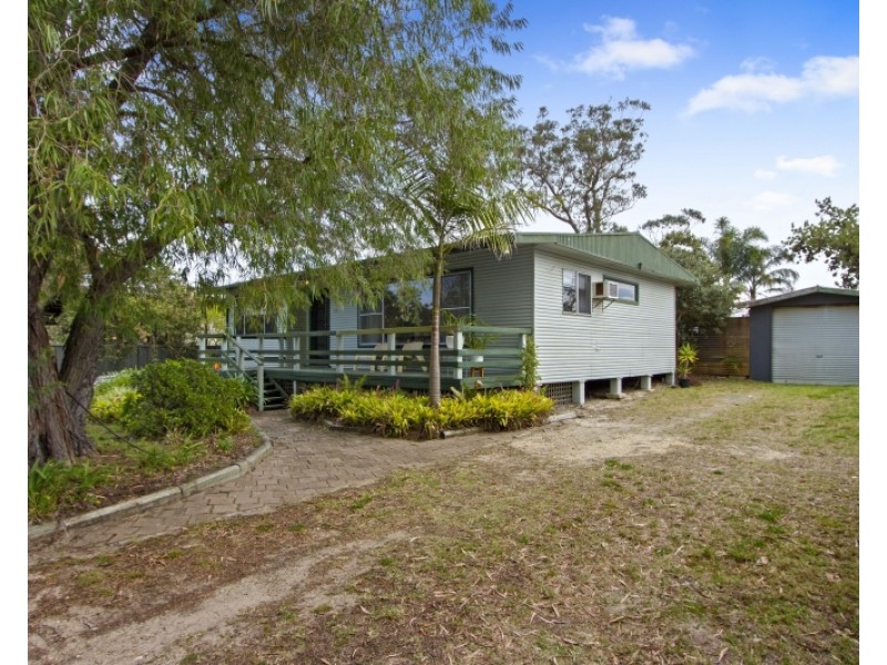 53 Clarke Street, Broulee NSW 2537
