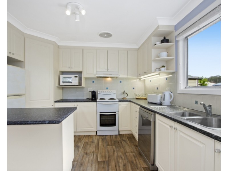 53 Clarke Street, Broulee NSW 2537