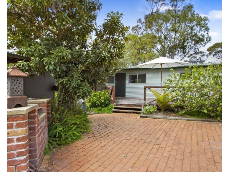 53 Clarke Street, Broulee NSW 2537