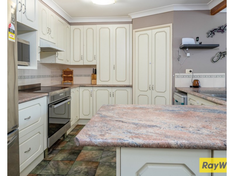 4 Spencer Street, Moruya NSW 2537