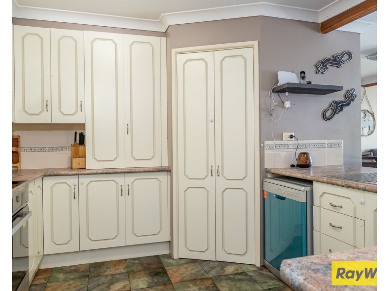 4 Spencer Street, Moruya NSW 2537