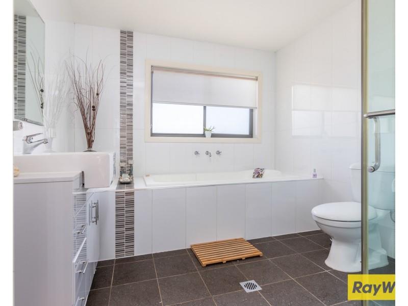 76 Bellbird Drive, Malua Bay NSW 2536