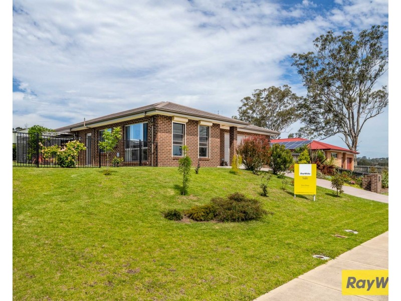 7 Braemar Drive, Moruya NSW 2537