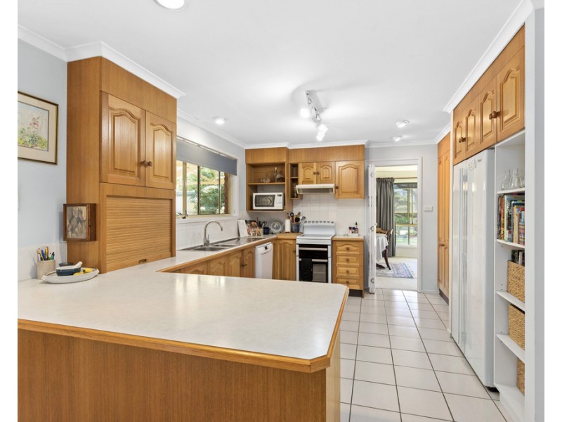 16 Imlay Street, Broulee NSW 2537