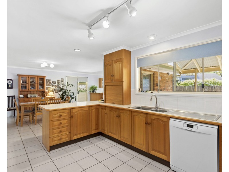 16 Imlay Street, Broulee NSW 2537