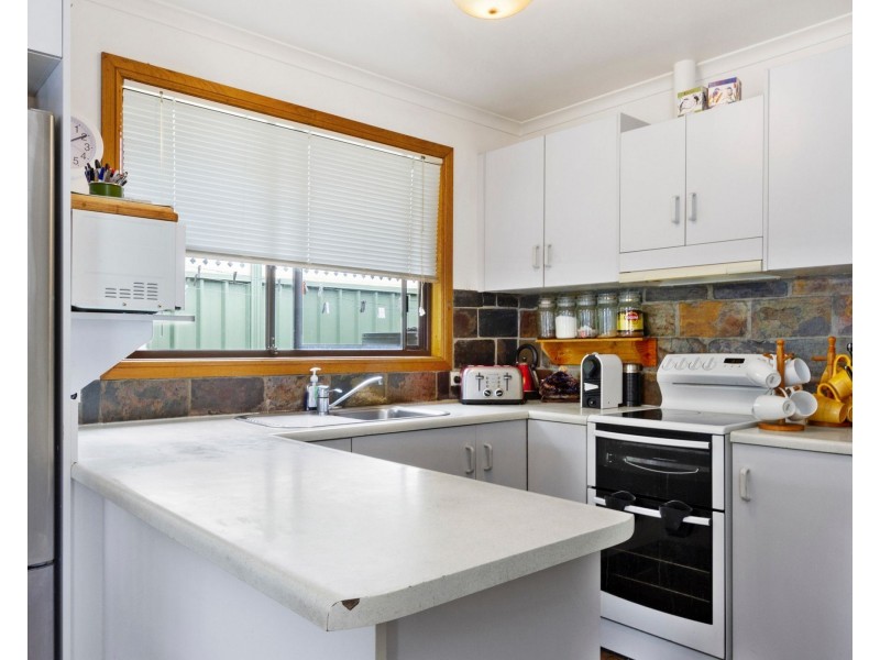 64 Ainslie Parade, Tomakin NSW 2537