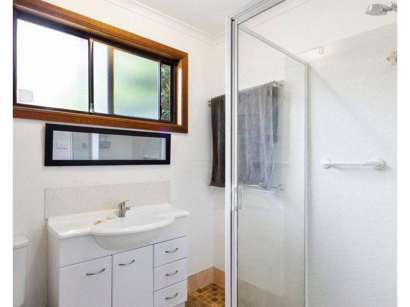 64 Ainslie Parade, Tomakin NSW 2537