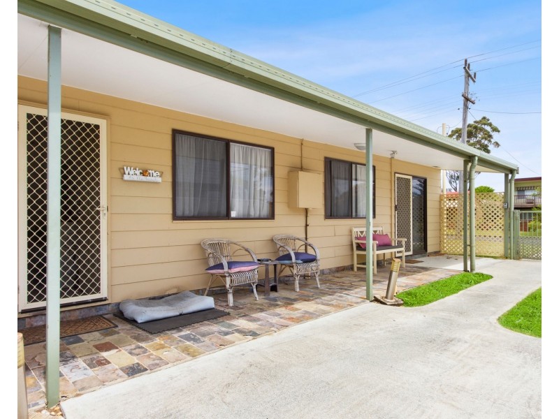 64 Ainslie Parade, Tomakin NSW 2537