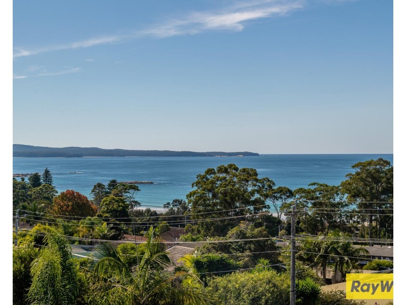 15 Hilltop Crescent, Surf Beach NSW 2536