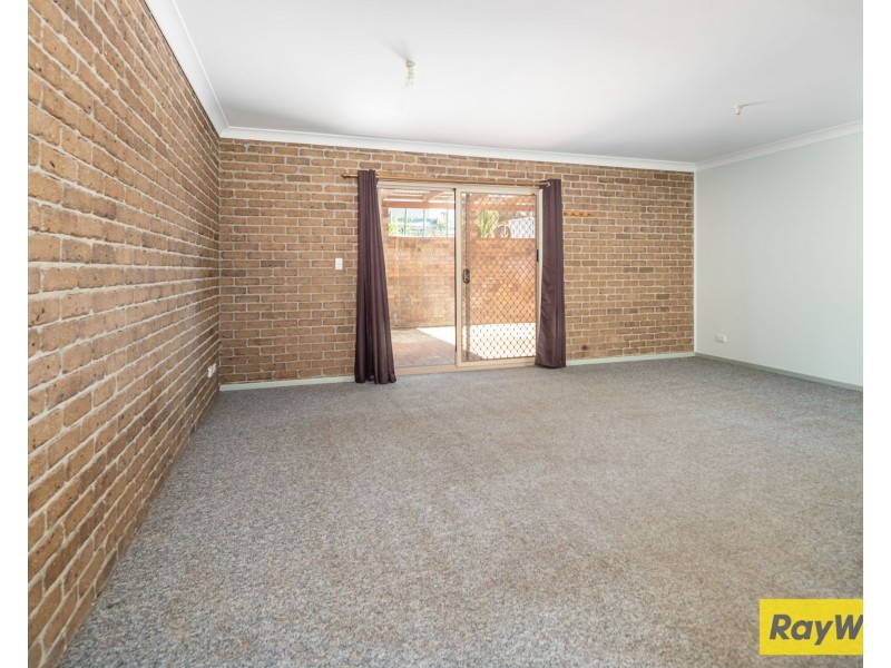 15 Hilltop Crescent, Surf Beach NSW 2536