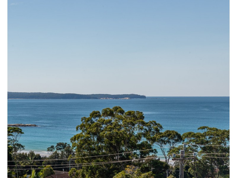 15 Hilltop Crescent, Surf Beach NSW 2536