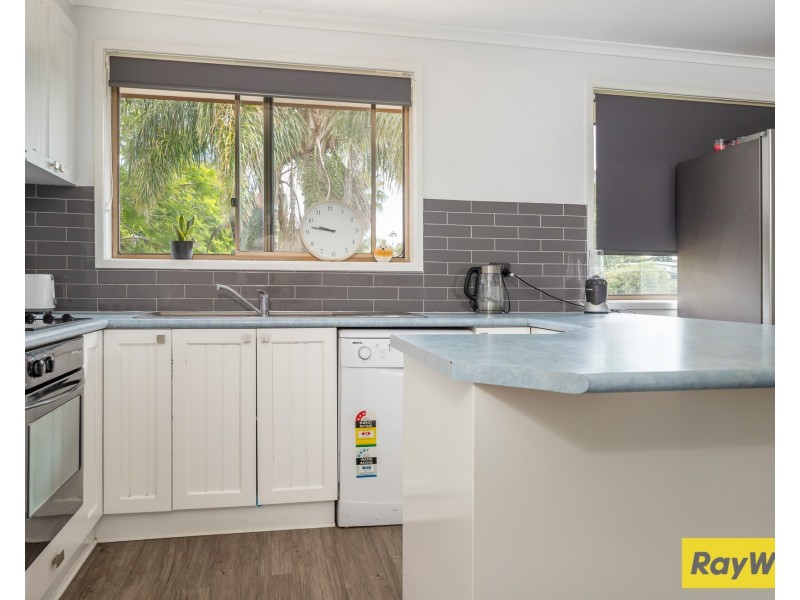 10 Grantham Road, Batehaven NSW 2536