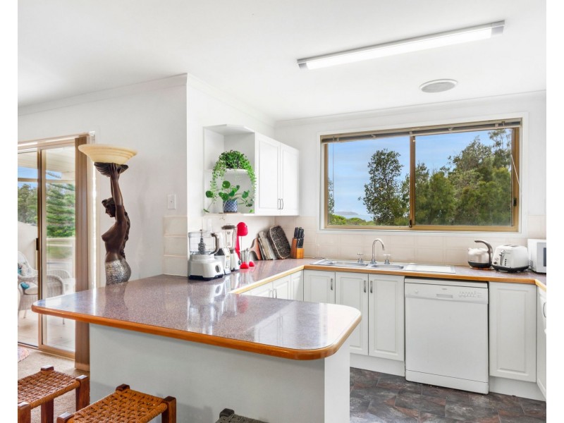 1/91 Coronation Drive, Broulee NSW 2537