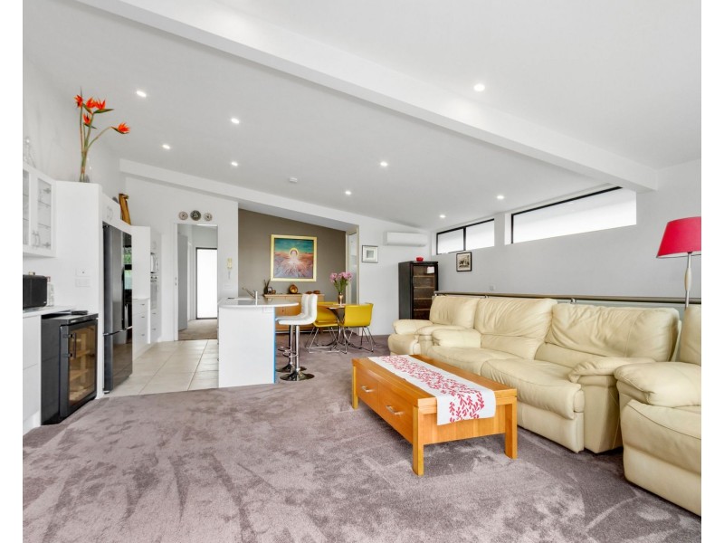 49A Coronation Drive, Broulee NSW 2537