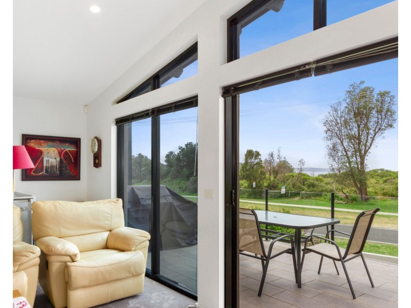 49A Coronation Drive, Broulee NSW 2537