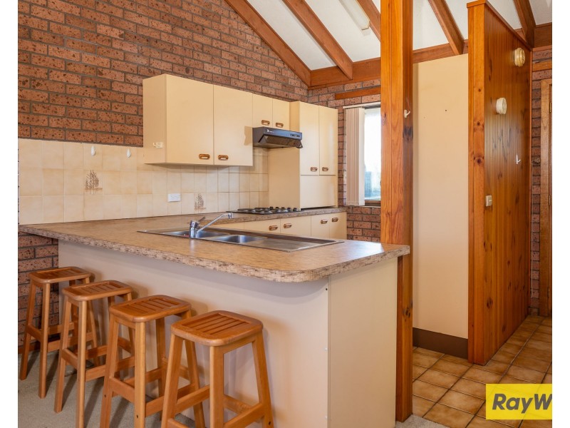 2/31 Bronte Crescent, Sunshine Bay NSW 2536