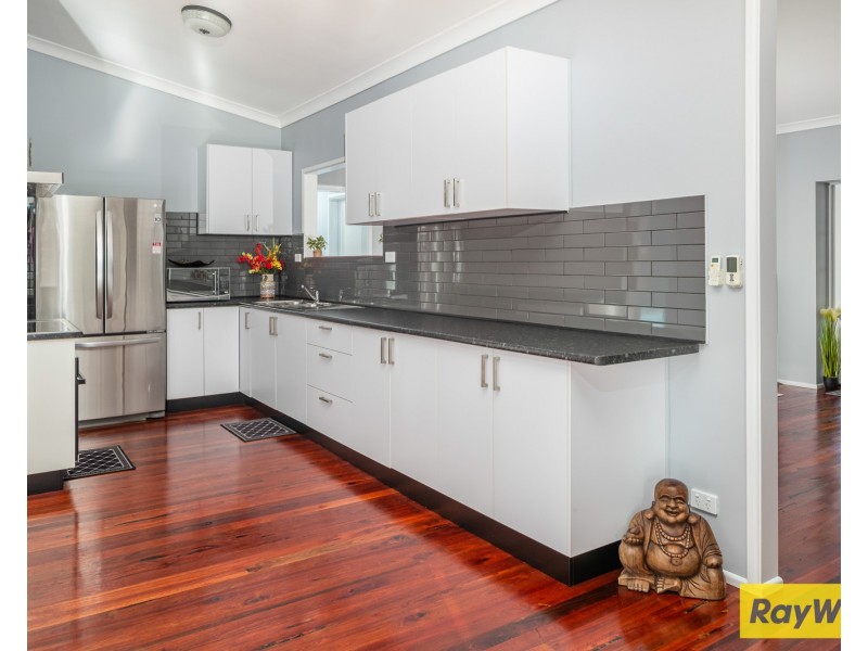 5 Thomas Street, Moruya NSW 2537