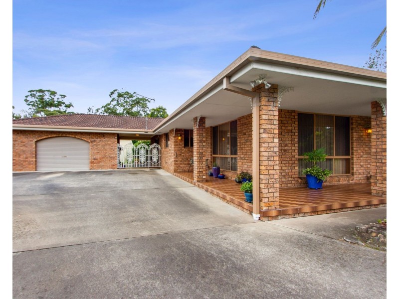 12 Larmer Close, Broulee NSW 2537