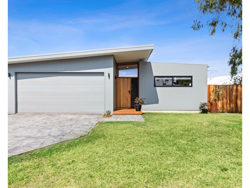 12b Woolabar Drive, Broulee NSW 2537
