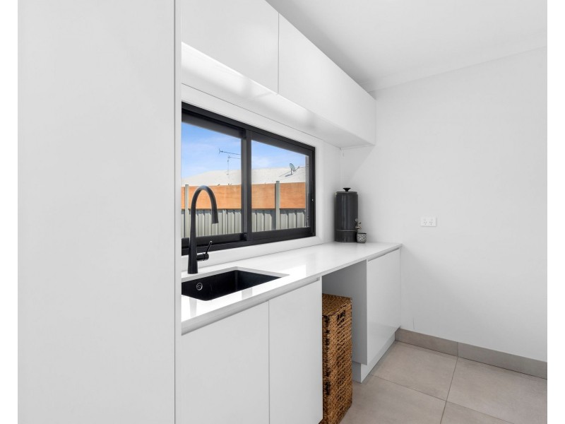 12b Woolabar Drive, Broulee NSW 2537