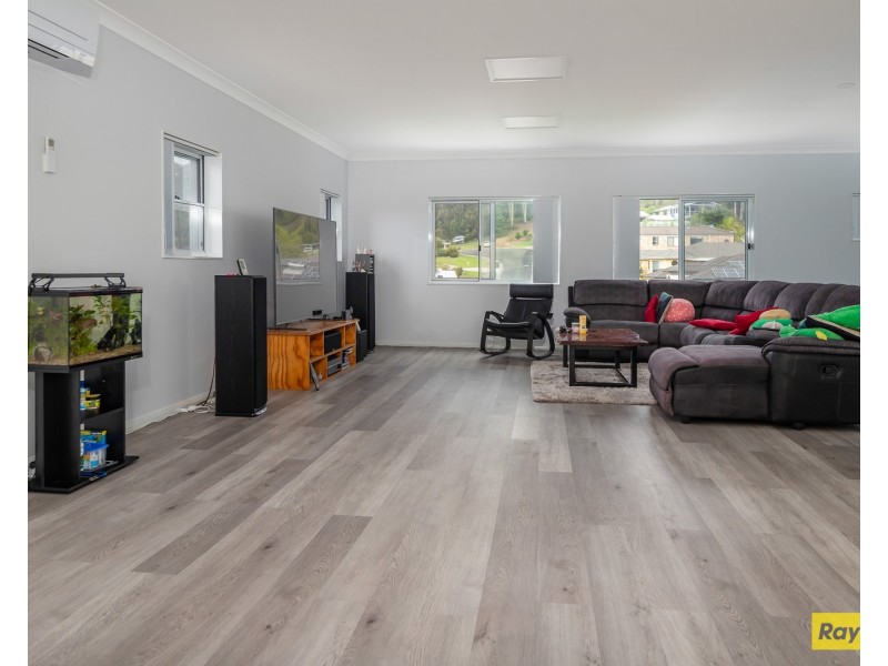 10 Correa Place, Catalina NSW 2536