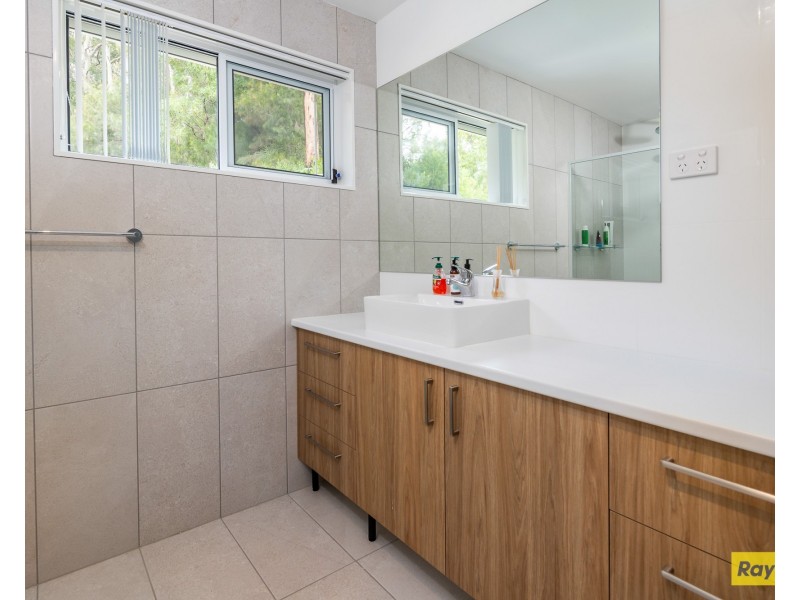 10 Correa Place, Catalina NSW 2536