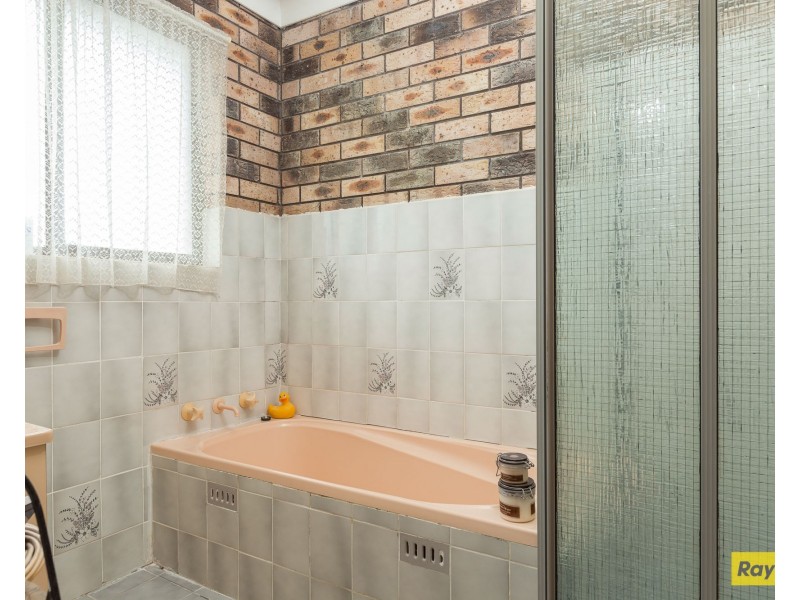 3/2 Foam Street, Surfside NSW 2536