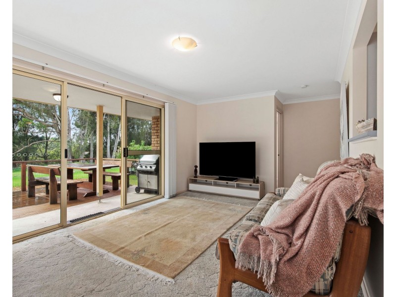 219 Annetts Parade, Mossy Point NSW 2537