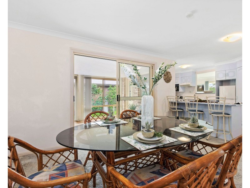 219 Annetts Parade, Mossy Point NSW 2537