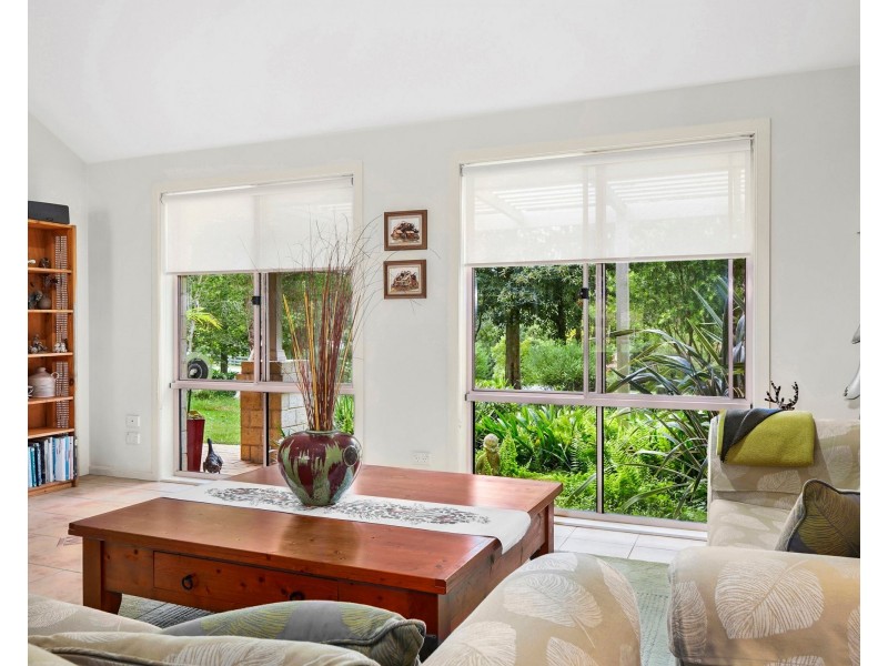 4 River Link Road, Mossy Point NSW 2537