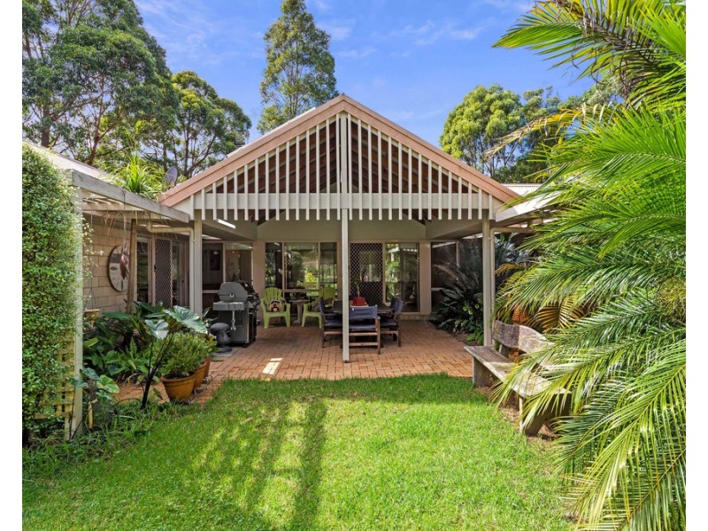 4 River Link Road, Mossy Point NSW 2537