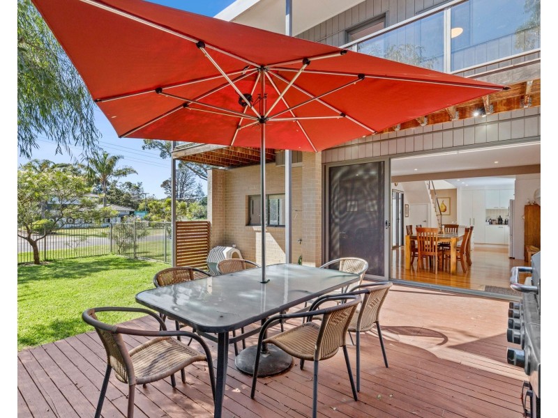 19 Imlay Street, Broulee NSW 2537