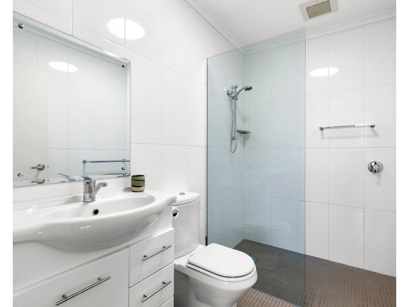 19 Imlay Street, Broulee NSW 2537