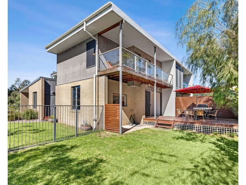 19 Imlay Street, Broulee NSW 2537