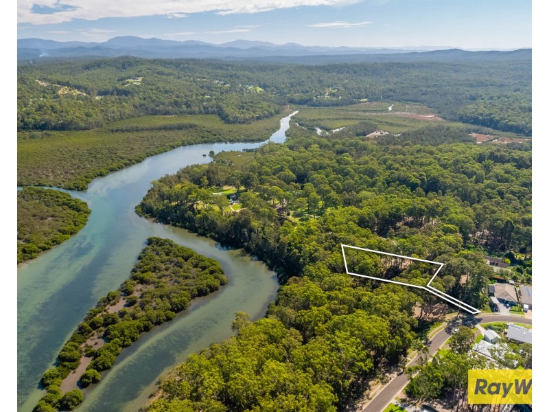 55 Litchfield Crescent, Long Beach NSW 2536