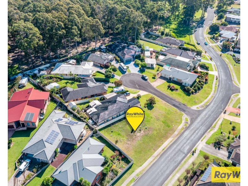 1 Dampier Place, Sunshine Bay NSW 2536