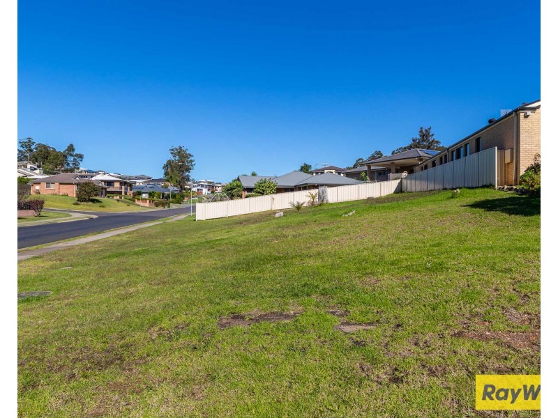 1 Dampier Place, Sunshine Bay NSW 2536