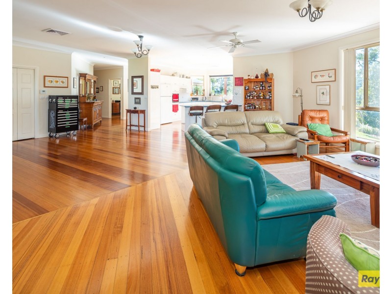 62 Yarragee Road, Moruya NSW 2537